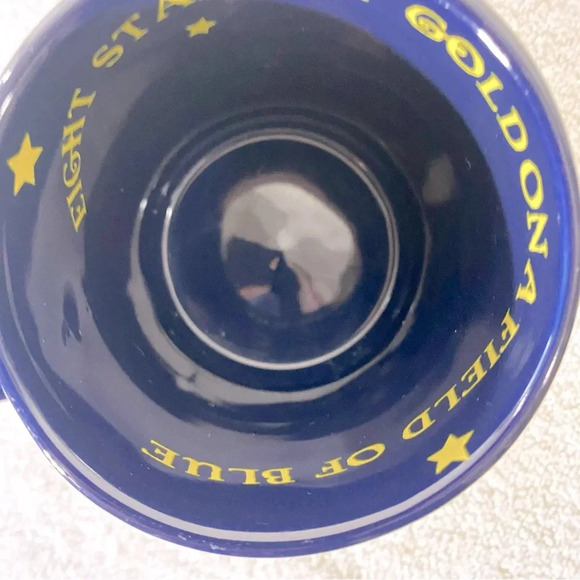 Vintage Navy Blue Ceramic Alaska Eight  Stars Of Gold On A Field Of Blue Mug - Picture 12 of 15